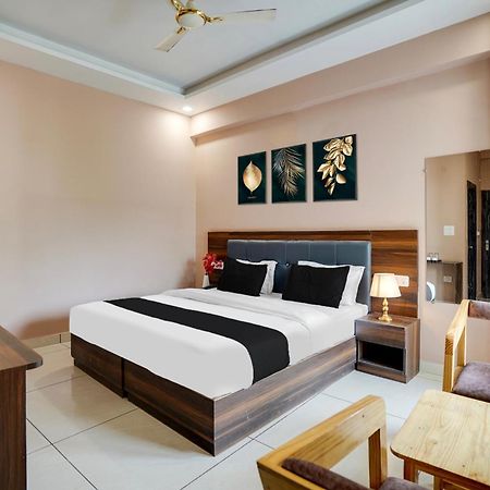 Super Townhouse Tapovan Exterior photo