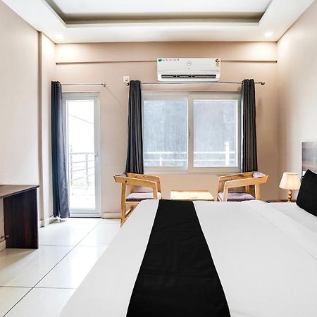 Super Townhouse Tapovan Exterior photo